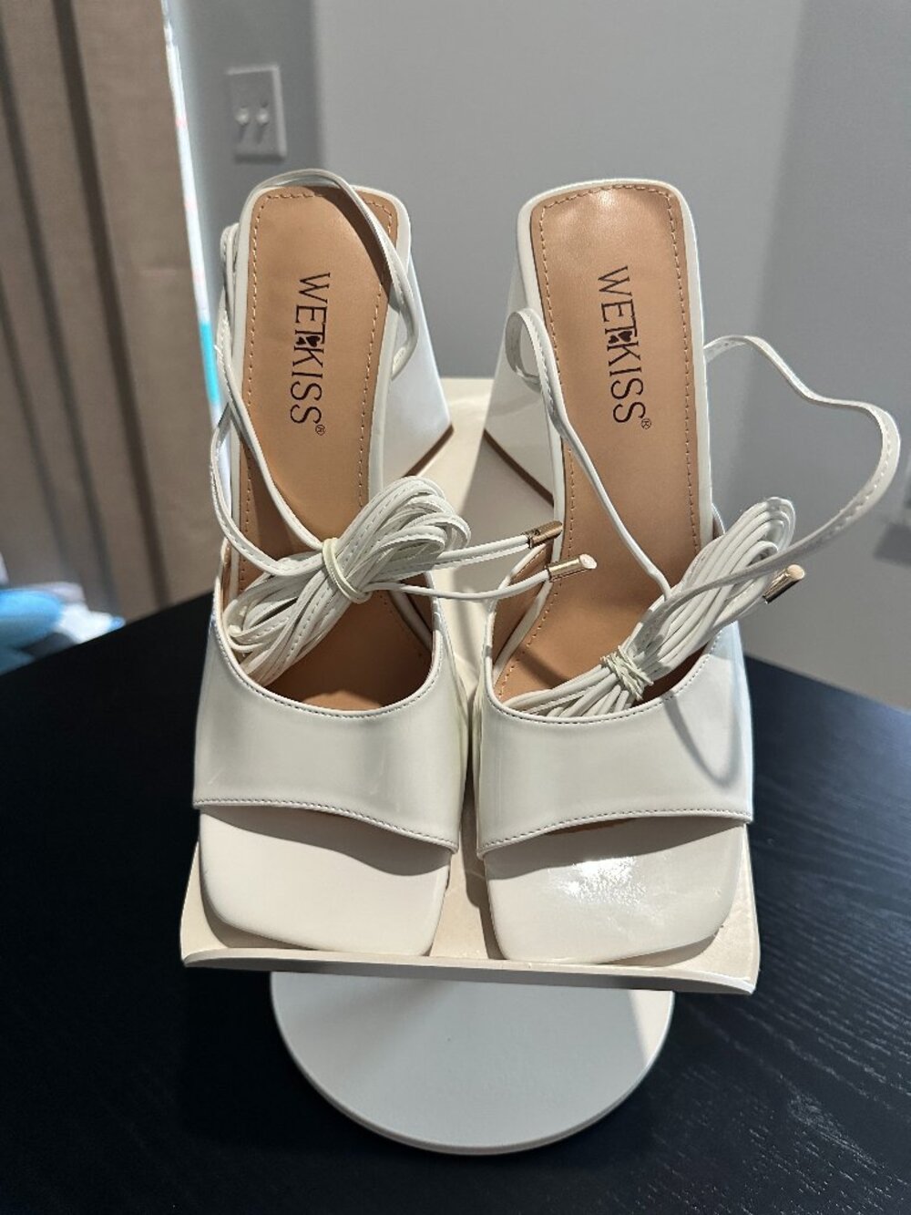 WETKISS White Patent Lace-Up Square Toe Statement Heels – Women’s US 8 / EU 38